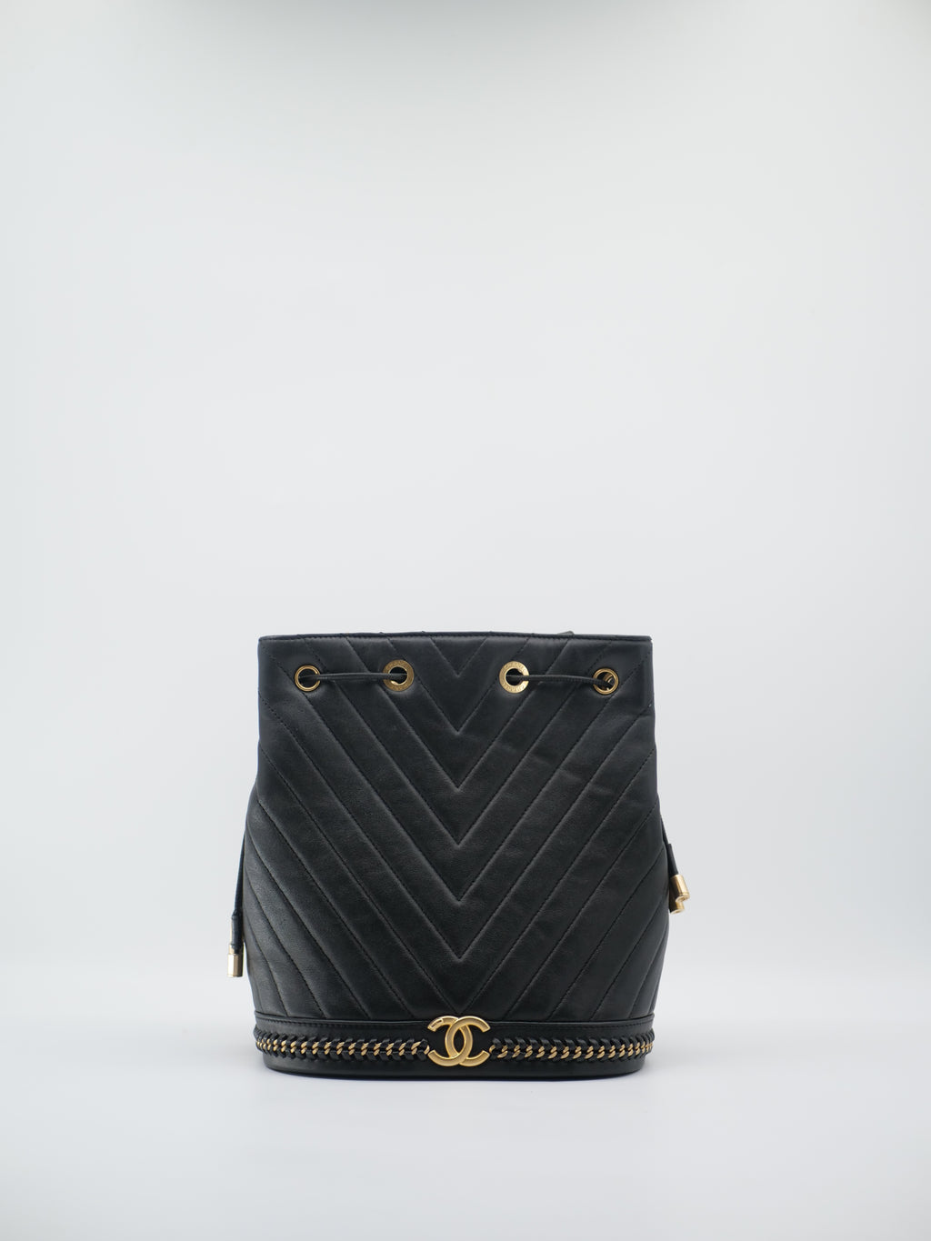 CHANEL SEAU PARIS COSMOPOLITE