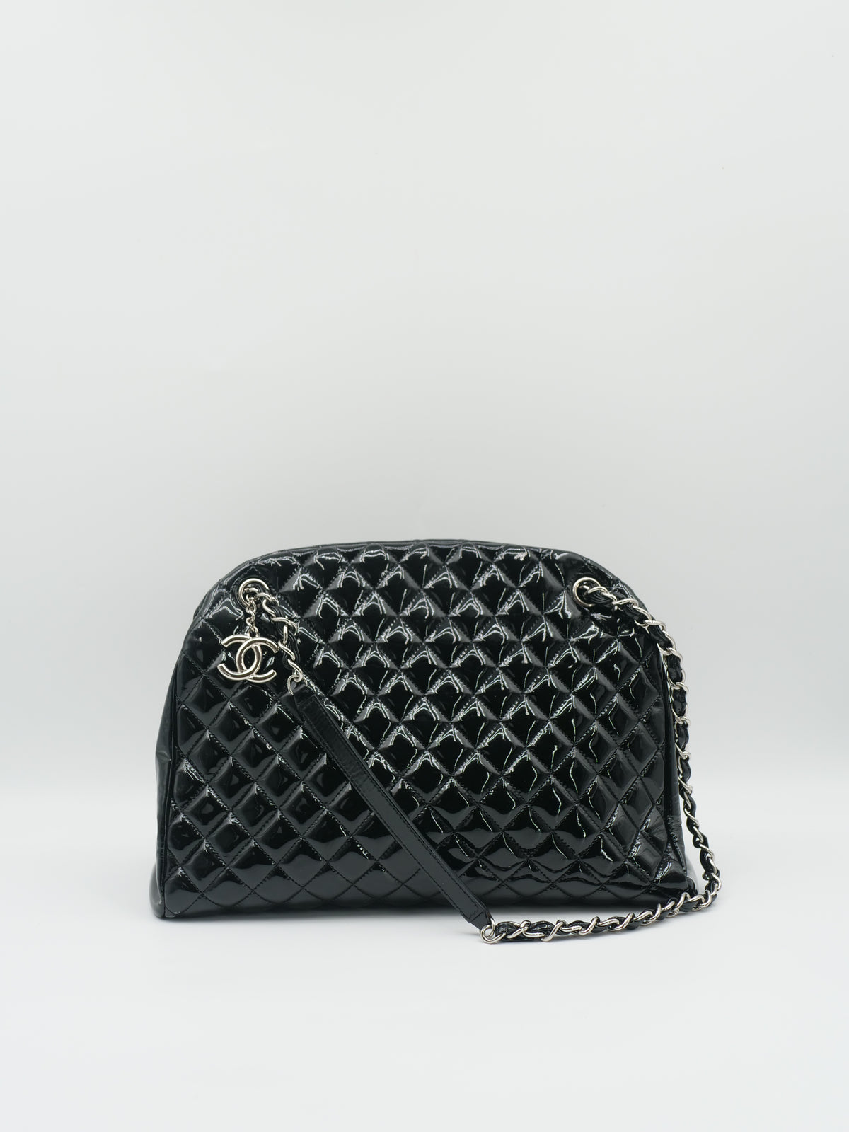 CHANEL MADEMOISELLE TOTE