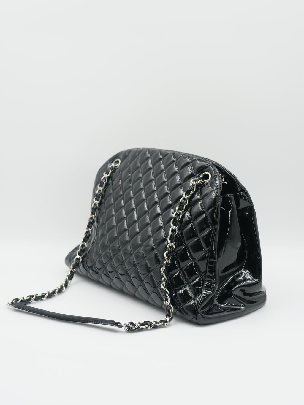 CHANEL MADEMOISELLE TOTE