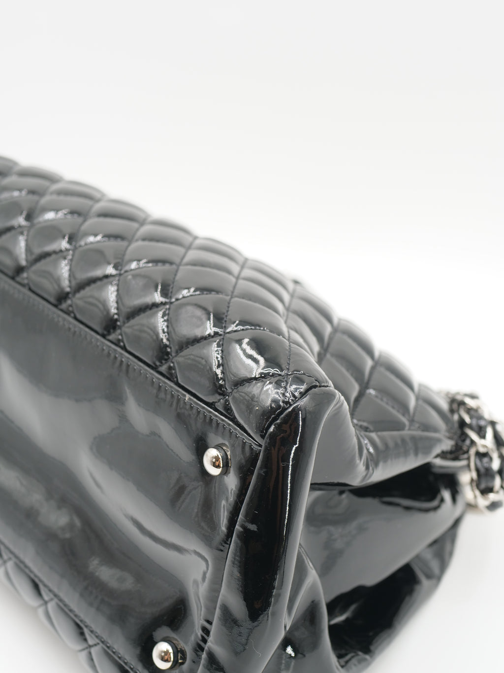 CHANEL MADEMOISELLE TOTE