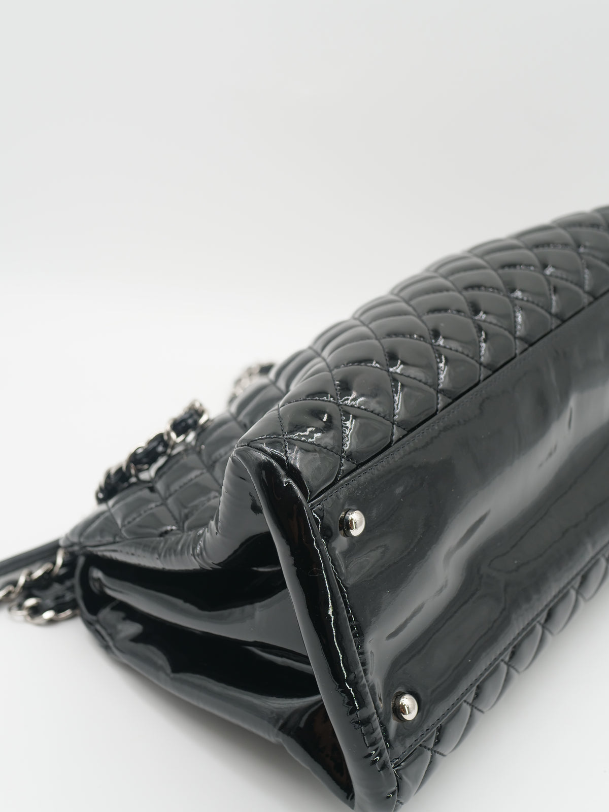 CHANEL MADEMOISELLE TOTE