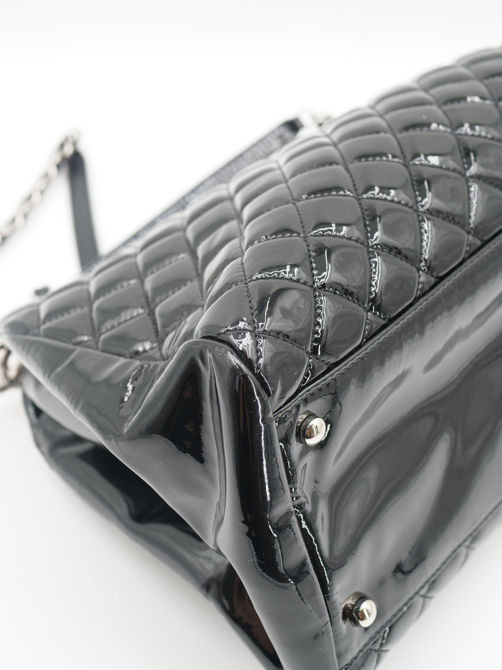 CHANEL MADEMOISELLE TOTE