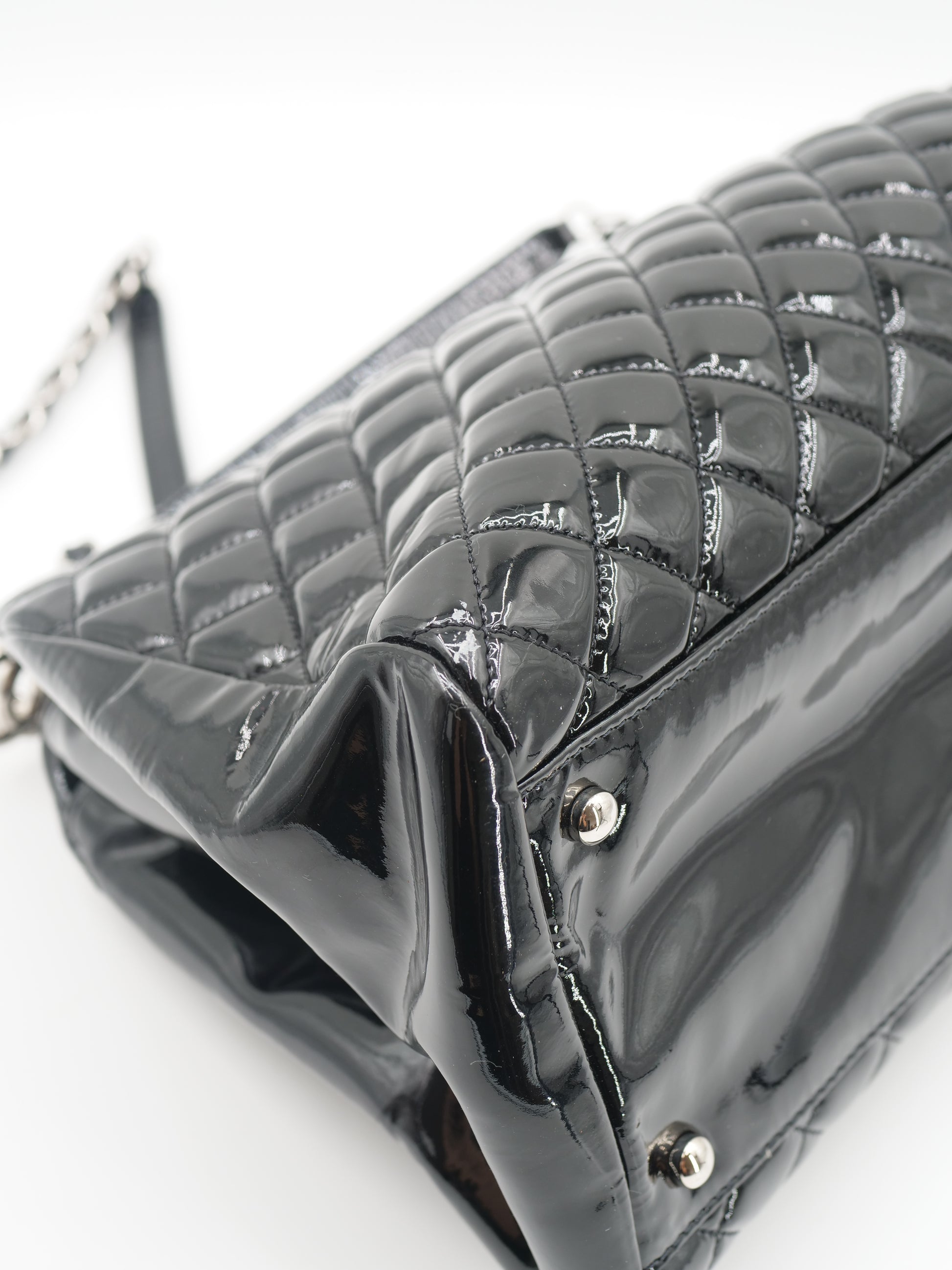 CHANEL MADEMOISELLE TOTE
