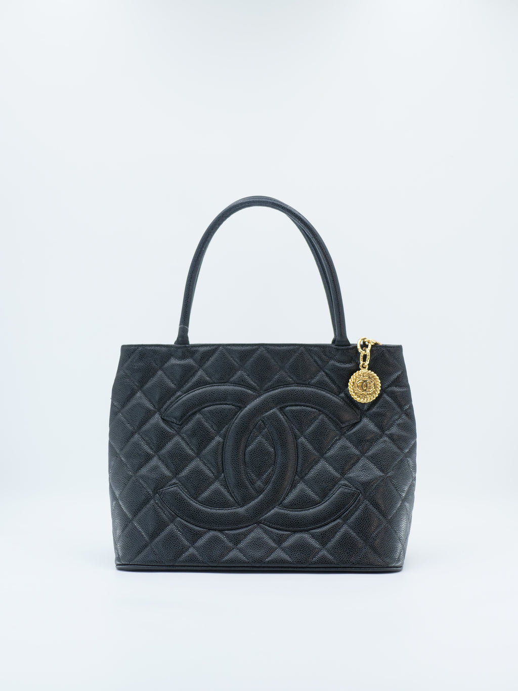 CHANEL MEDAILLON CAVIAR