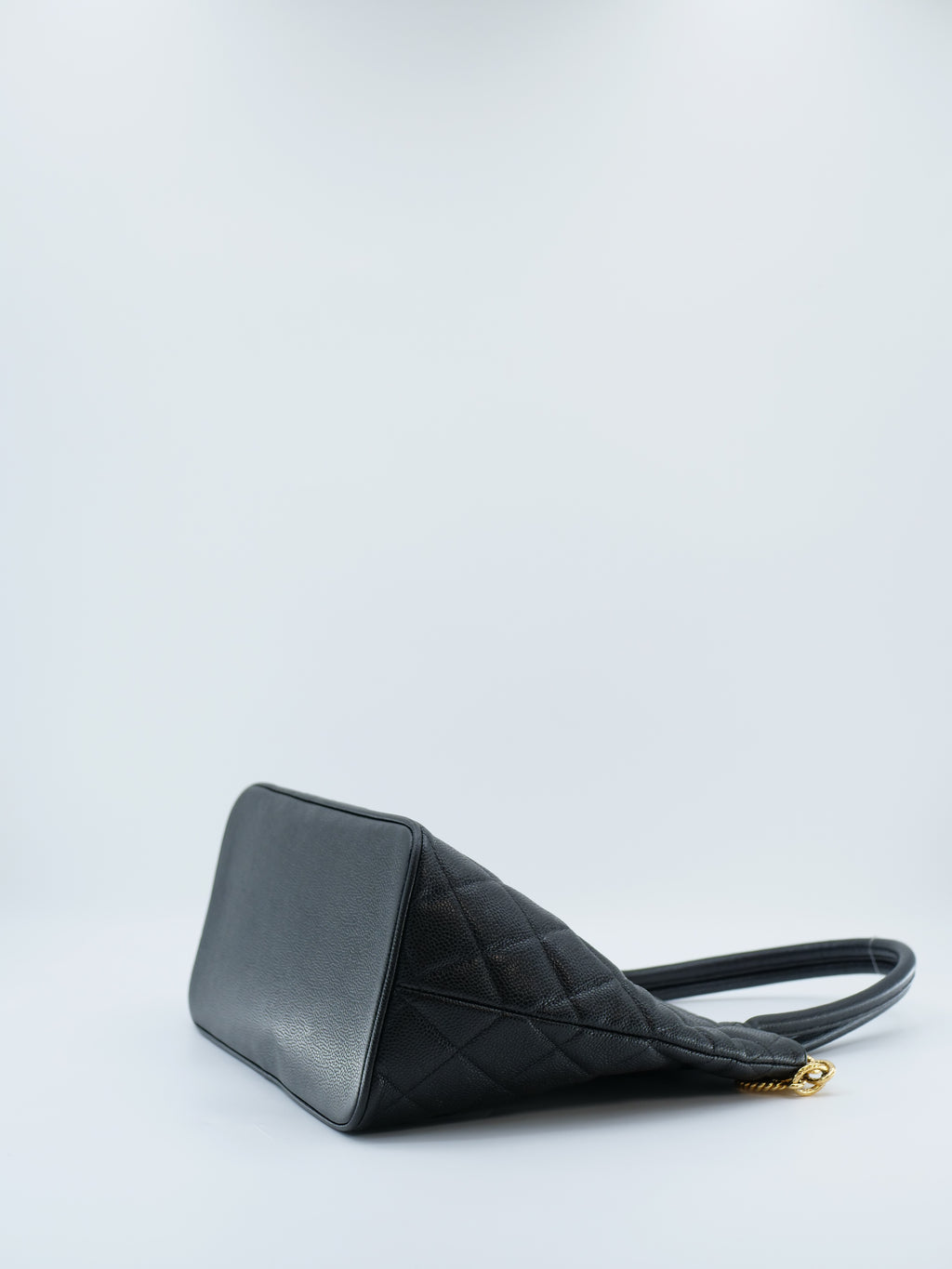 CHANEL MEDAILLON CAVIAR