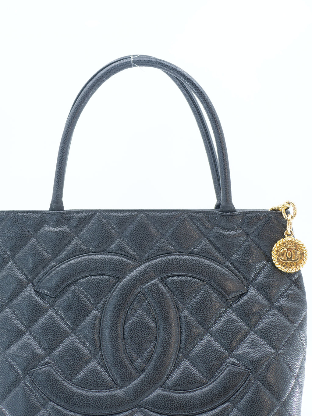 CHANEL MEDAILLON CAVIAR