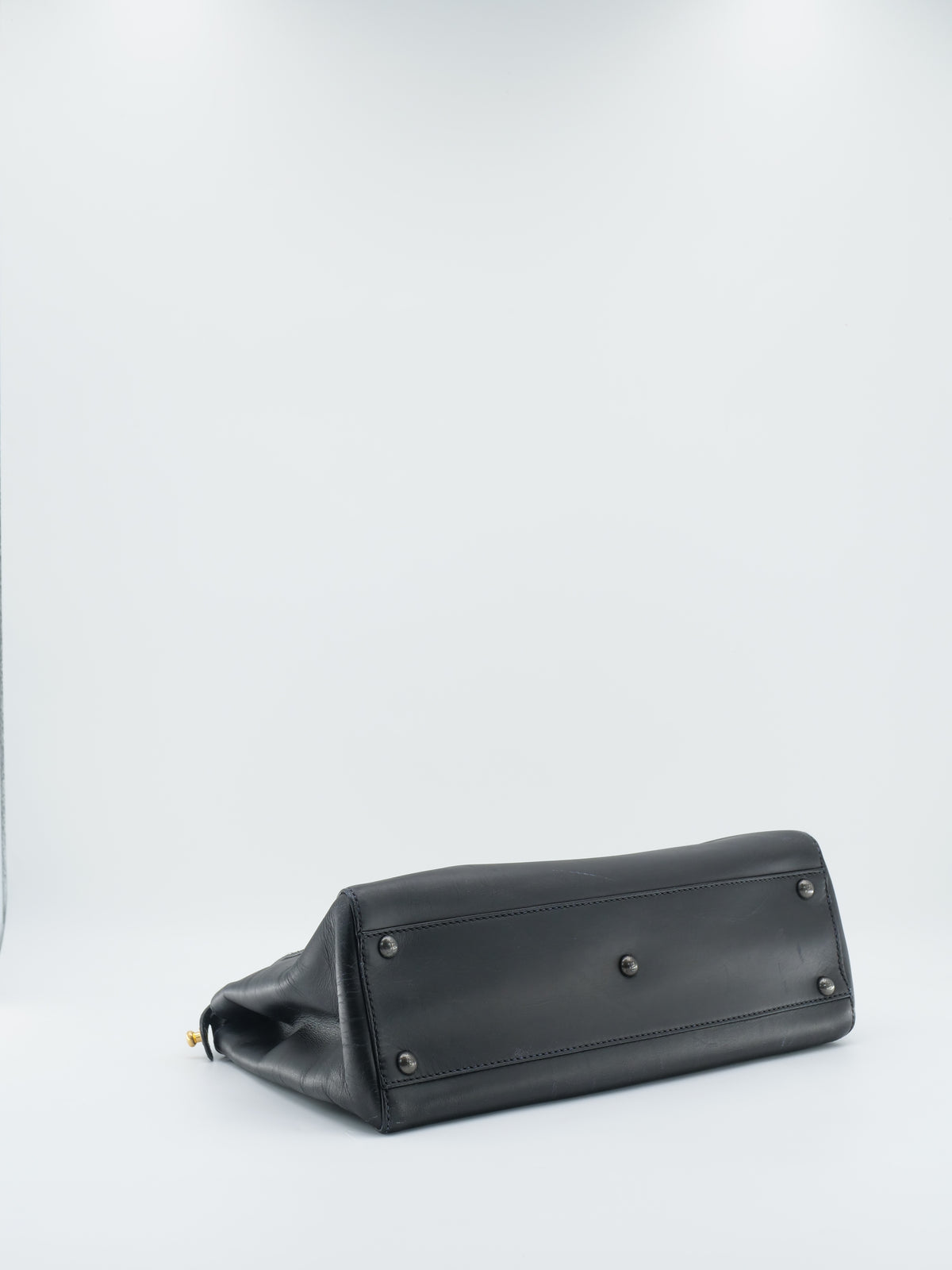 FENDI PEEKABOO MEDIUM