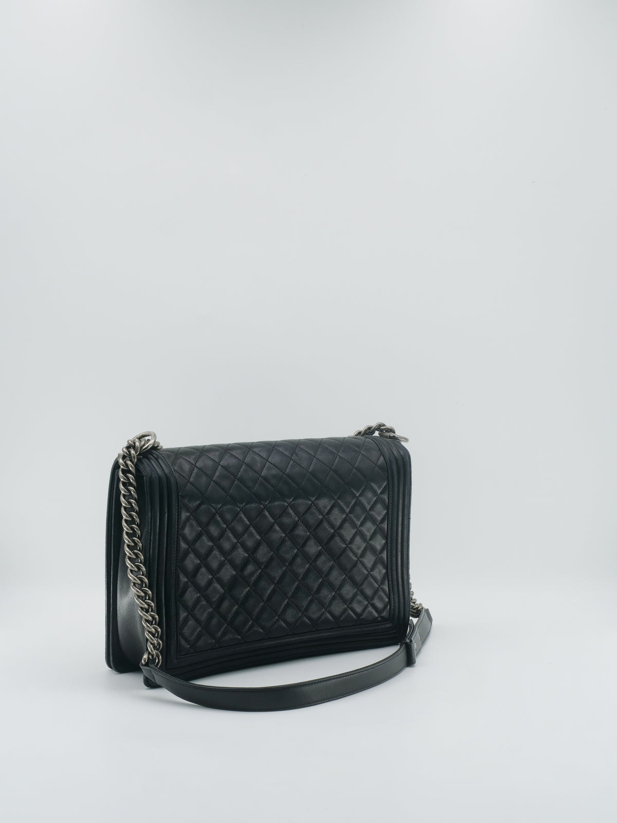 CHANEL BOY XL