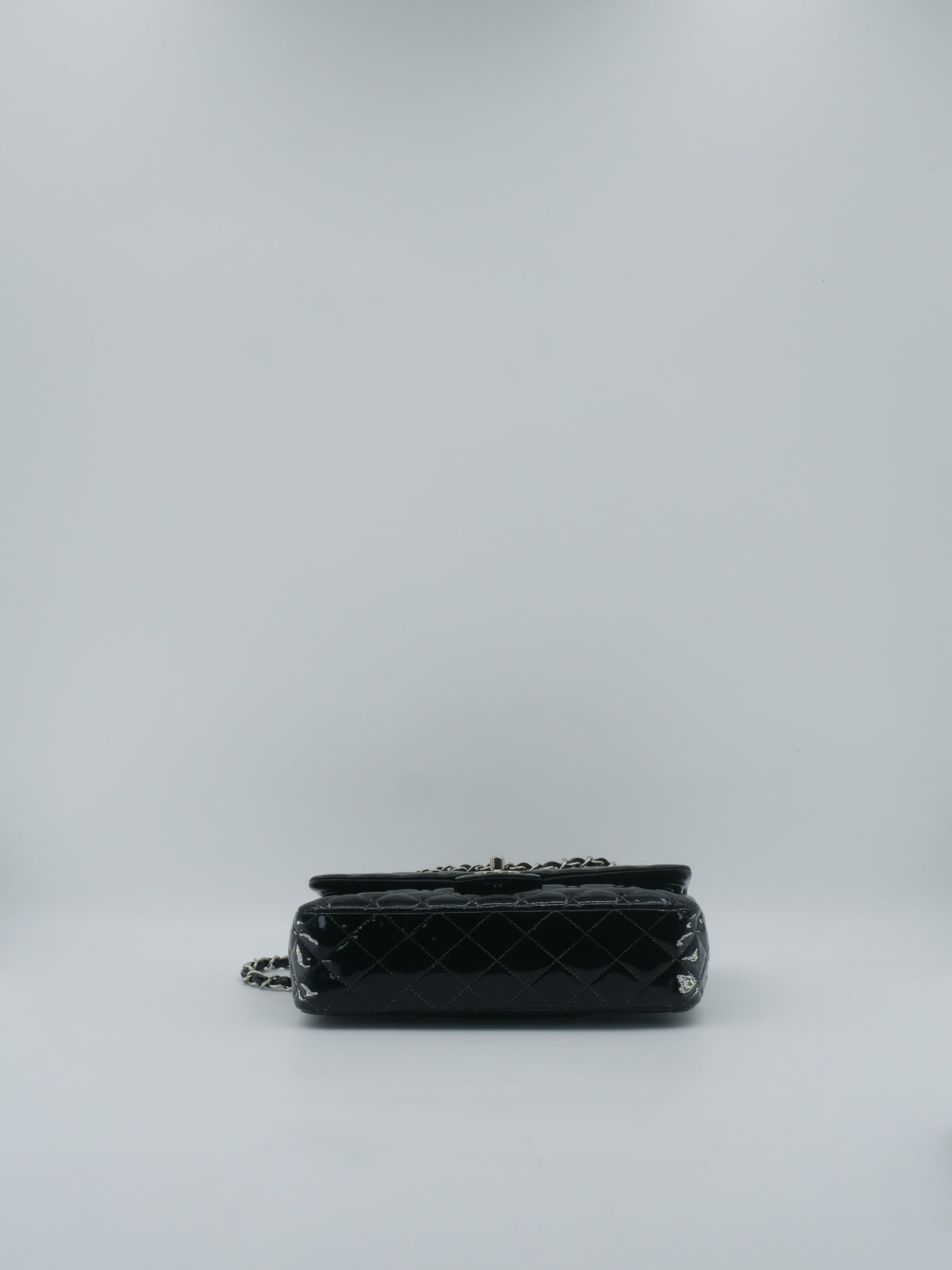 CHANEL TIMELESS 25 PATENT LEATHER