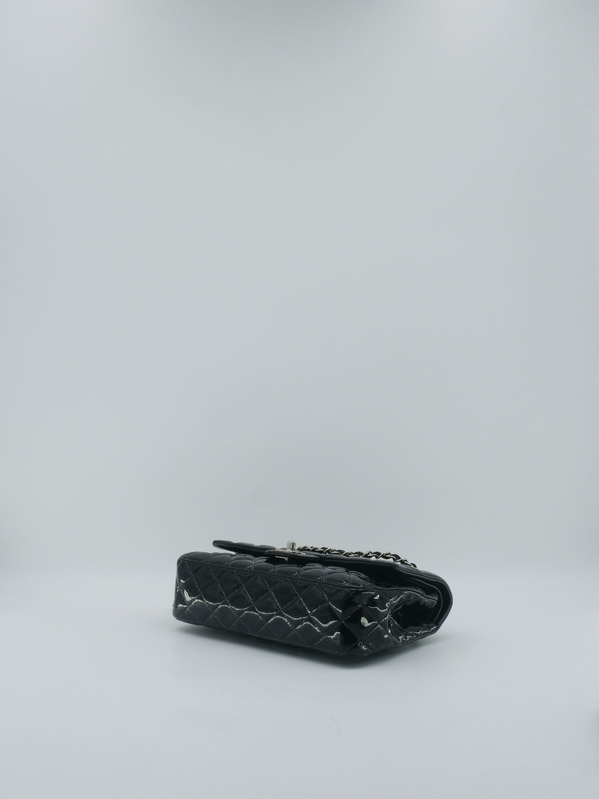CHANEL TIMELESS 25 PATENT LEATHER