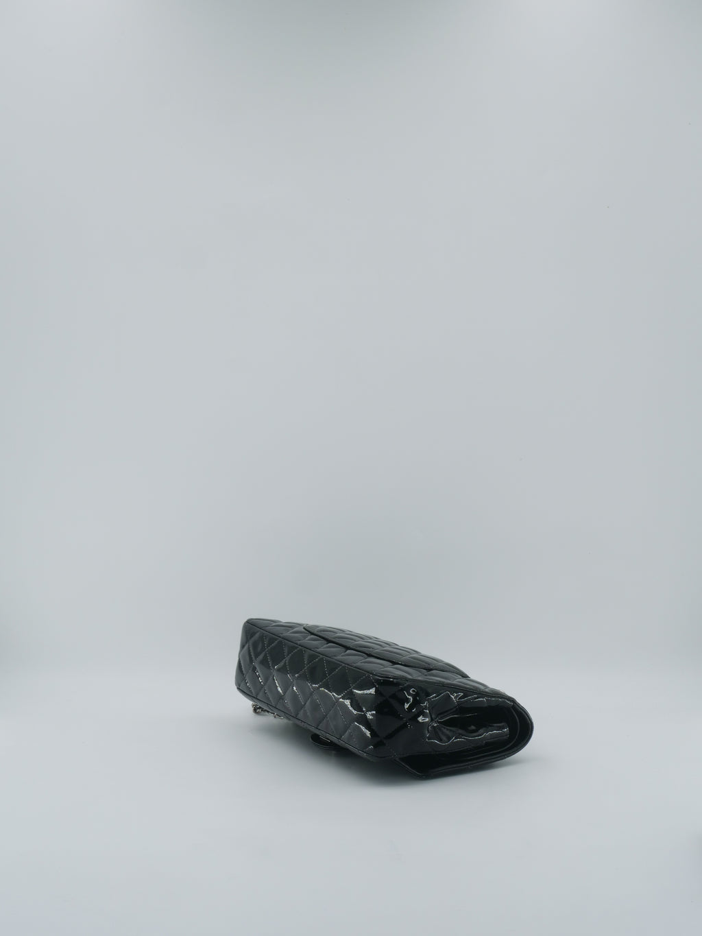 CHANEL TIMELESS 25 PATENT LEATHER