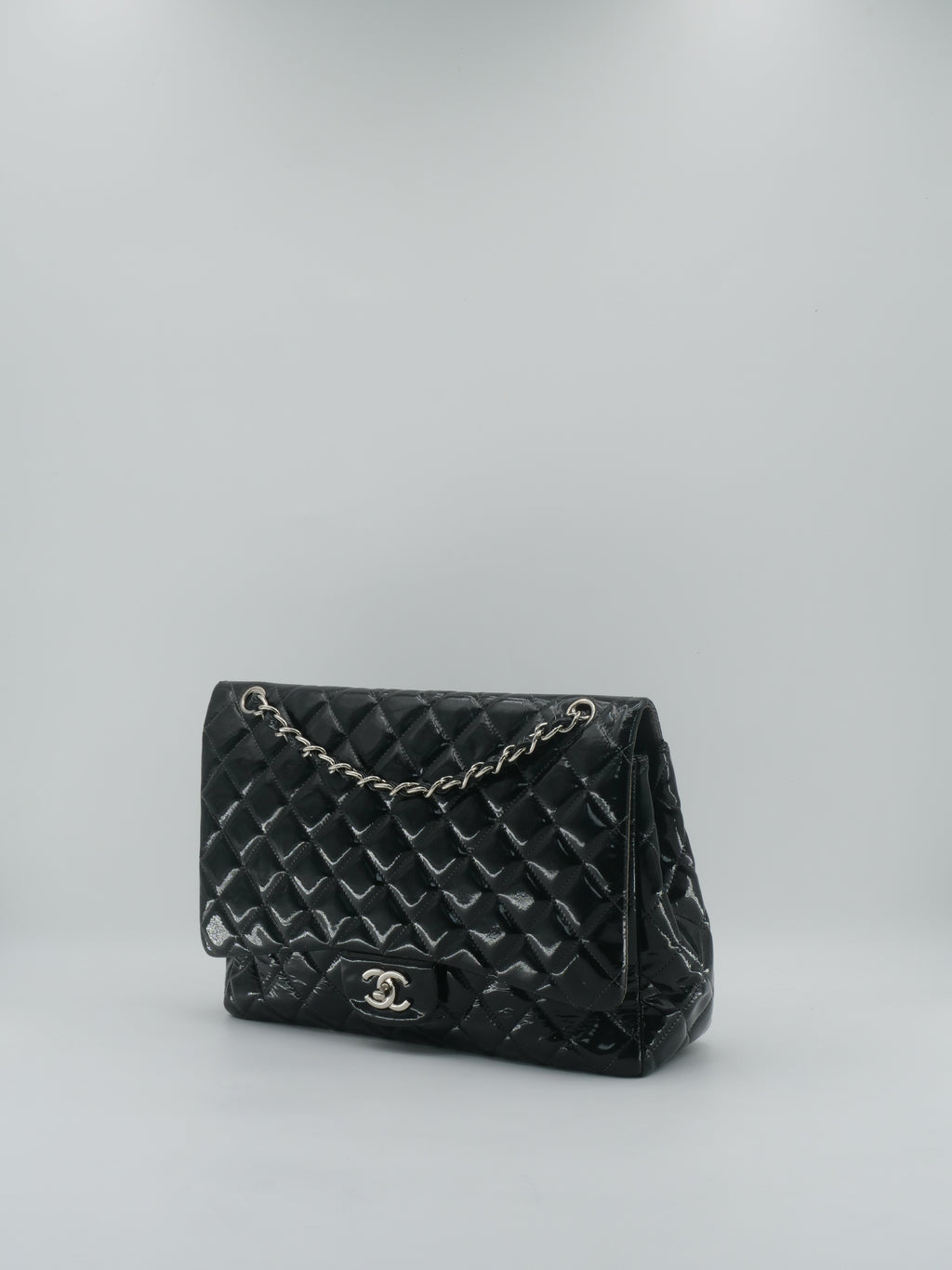 CHANEL TIMELESS JUMBO PATENT LEATHER