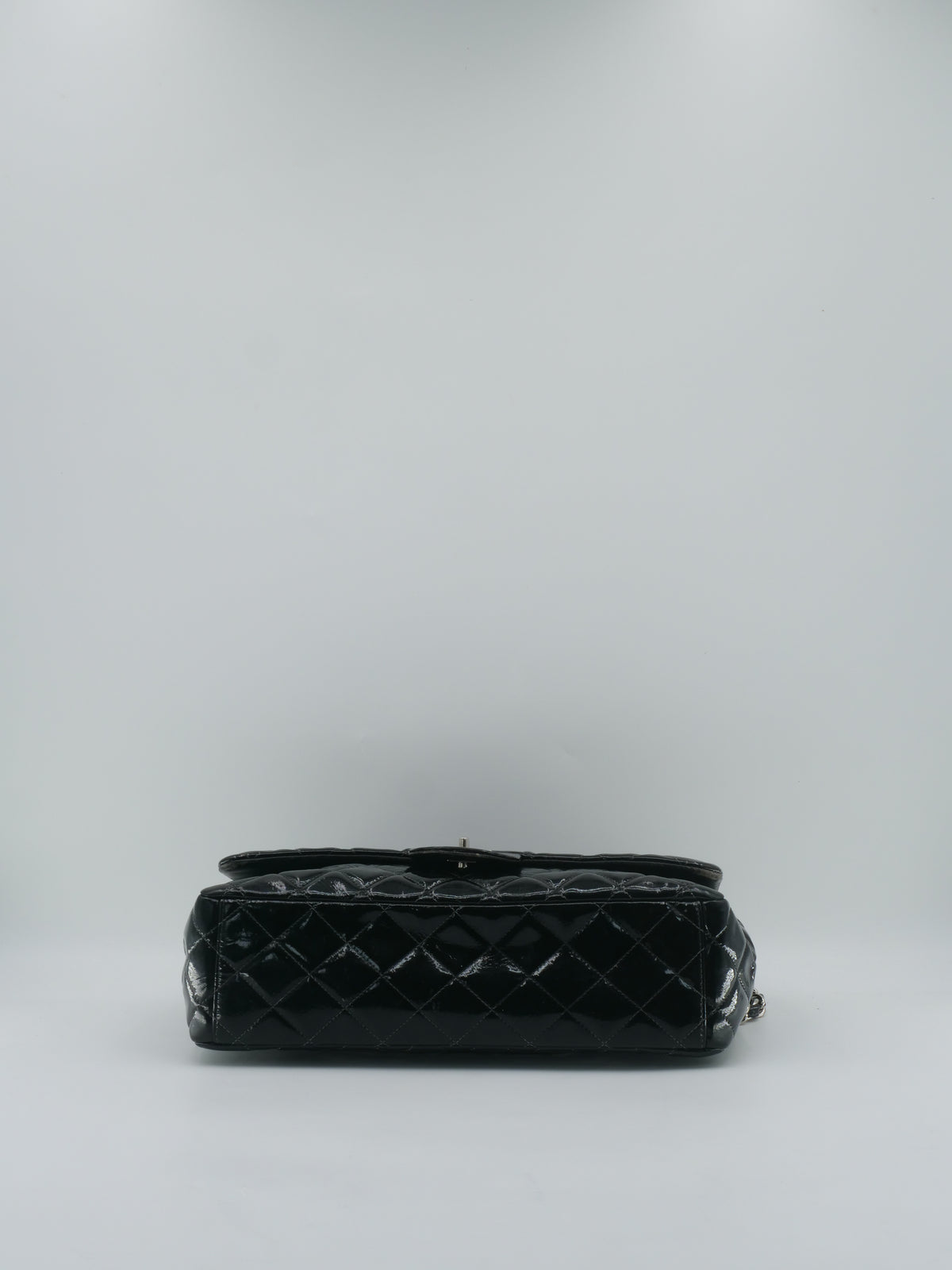 CHANEL TIMELESS JUMBO PATENT LEATHER