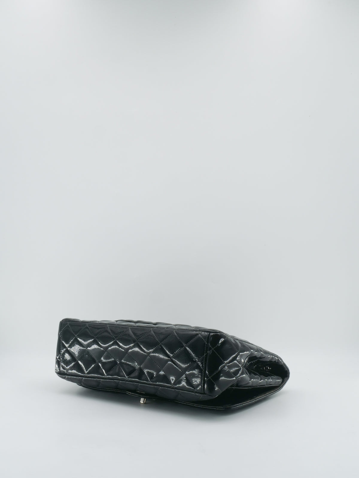 CHANEL TIMELESS JUMBO PATENT LEATHER