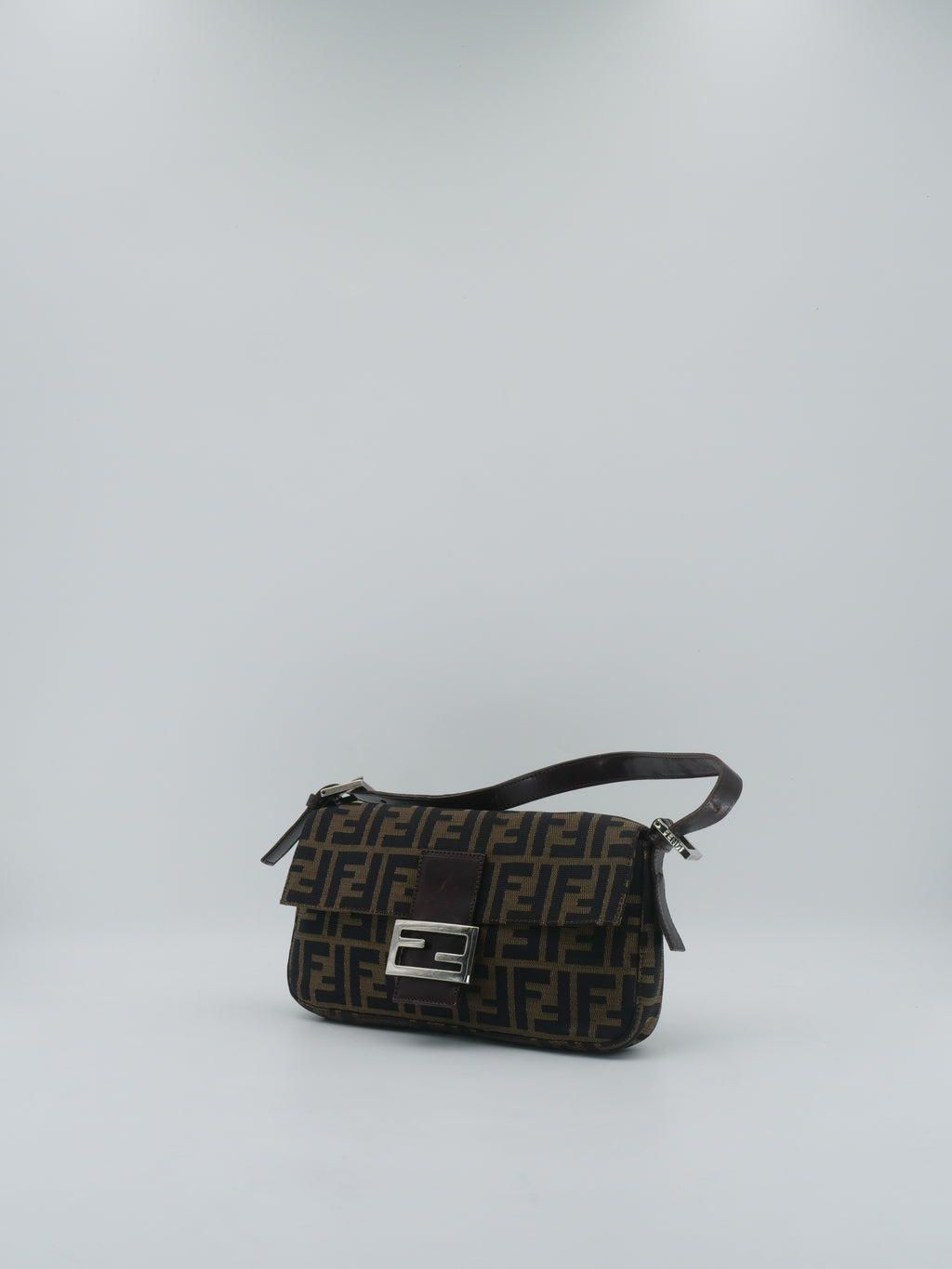 FENDI BAGUETTE FF