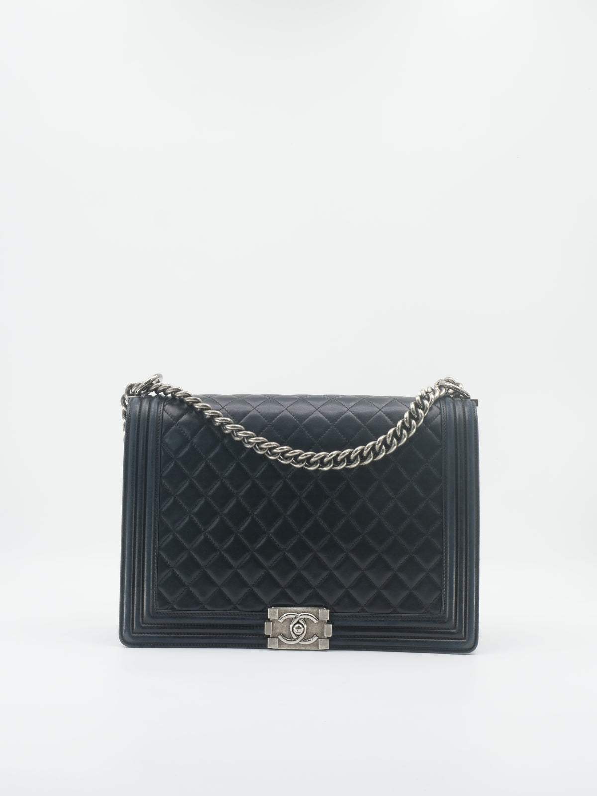 CHANEL BOY XL