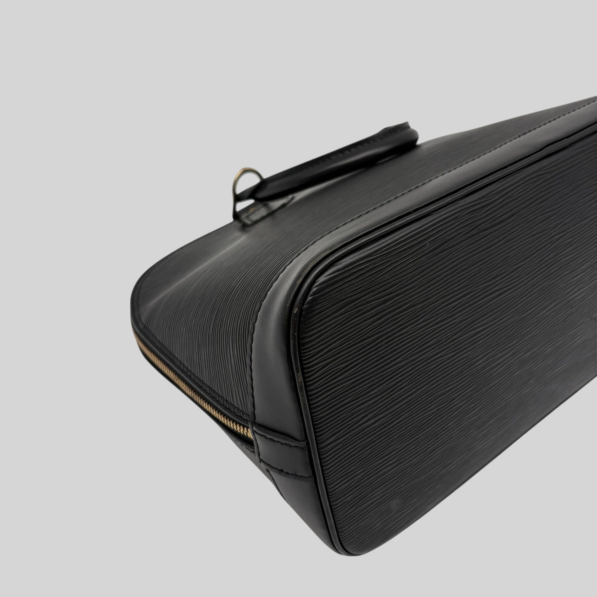 Louis Vuitton Alma PM
